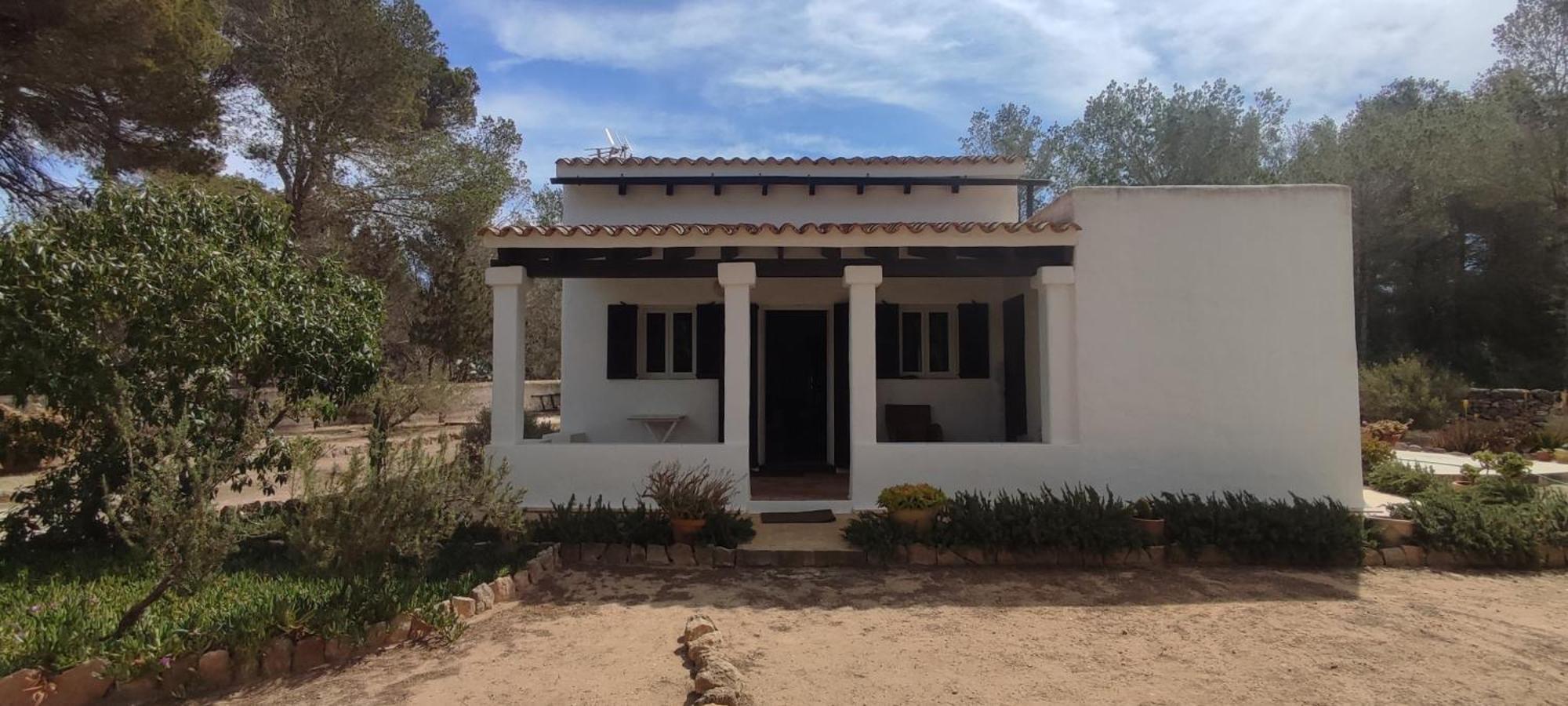 Tranquila Casa Unica En Playa Mitjorn Formentera * BALEARIC ISLANDS