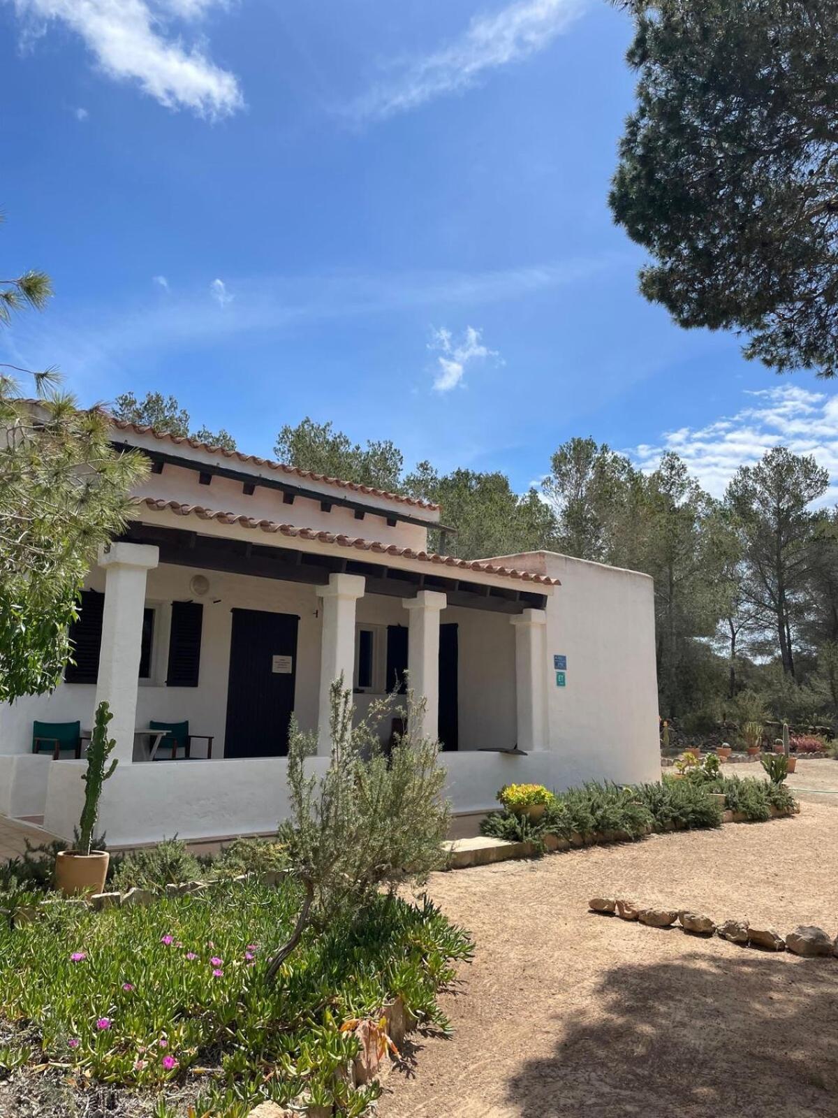 Tranquila Casa Unica En Playa Mitjorn Formentera BALEARIC ISLANDS